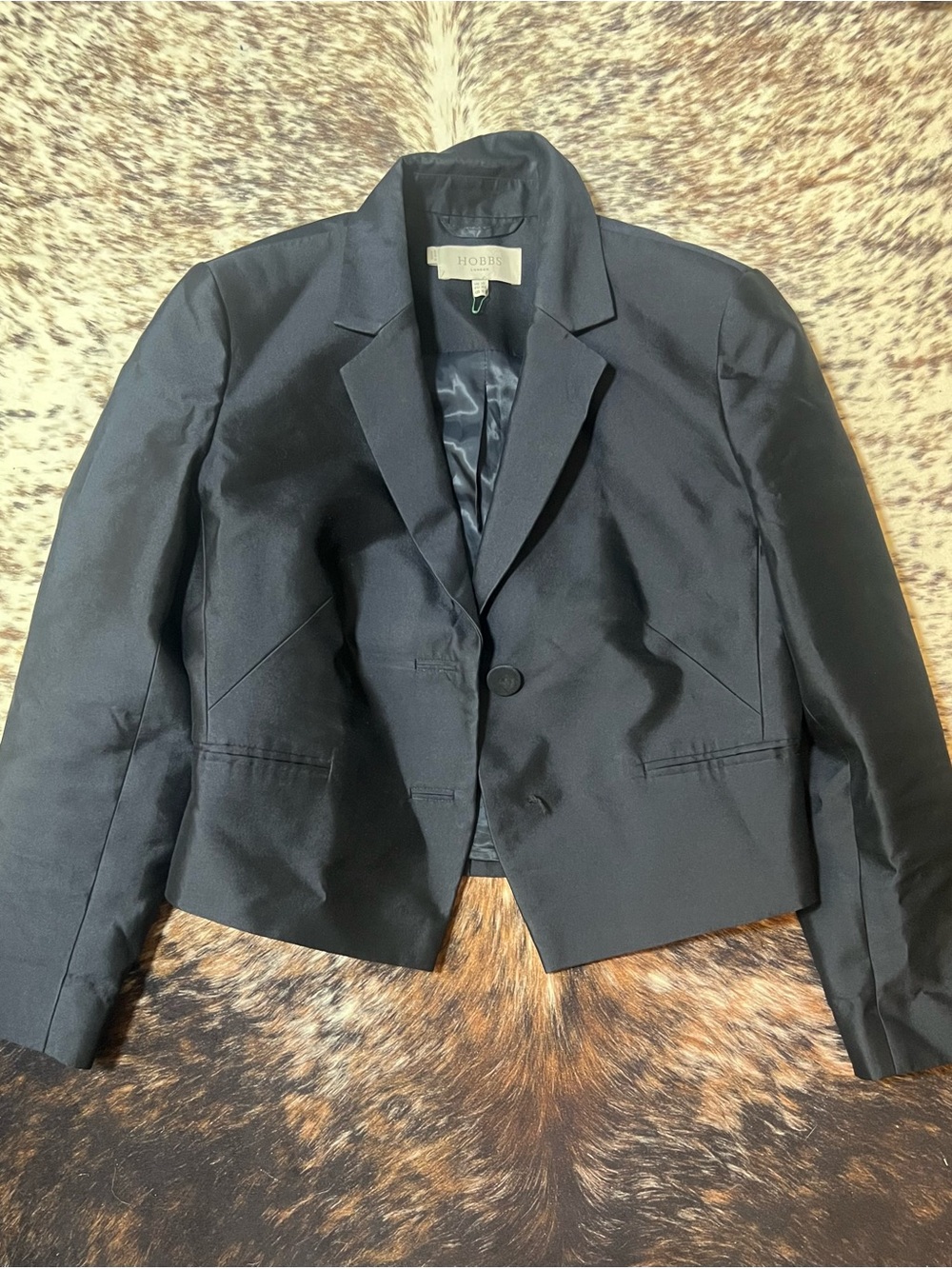 Hobbs Black Cropped Tailored Blazer
